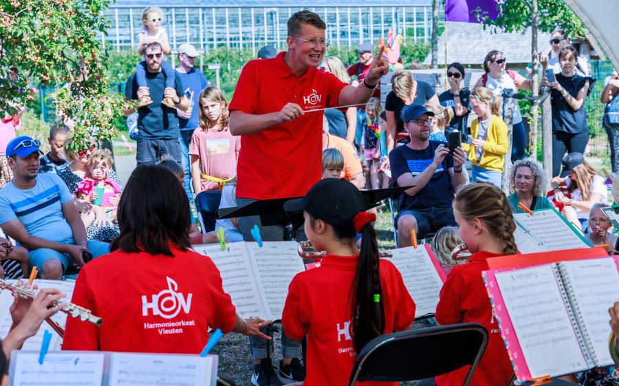 Het E-orkest van het Harmonieorkest Vleuten in actie op het LRF 2022